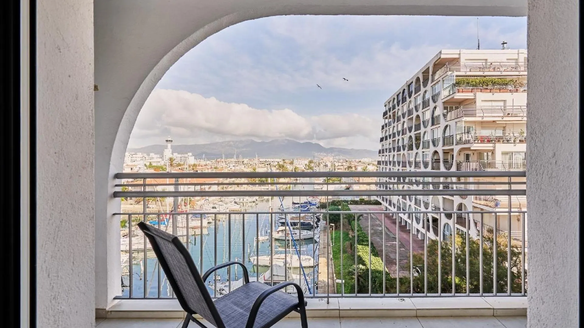Ferienwohnung Fuer 4 Personen Ca 70 Qm In Empuriabrava, Costa Brava Golf De Roses 0*, Empuriabrava Spain