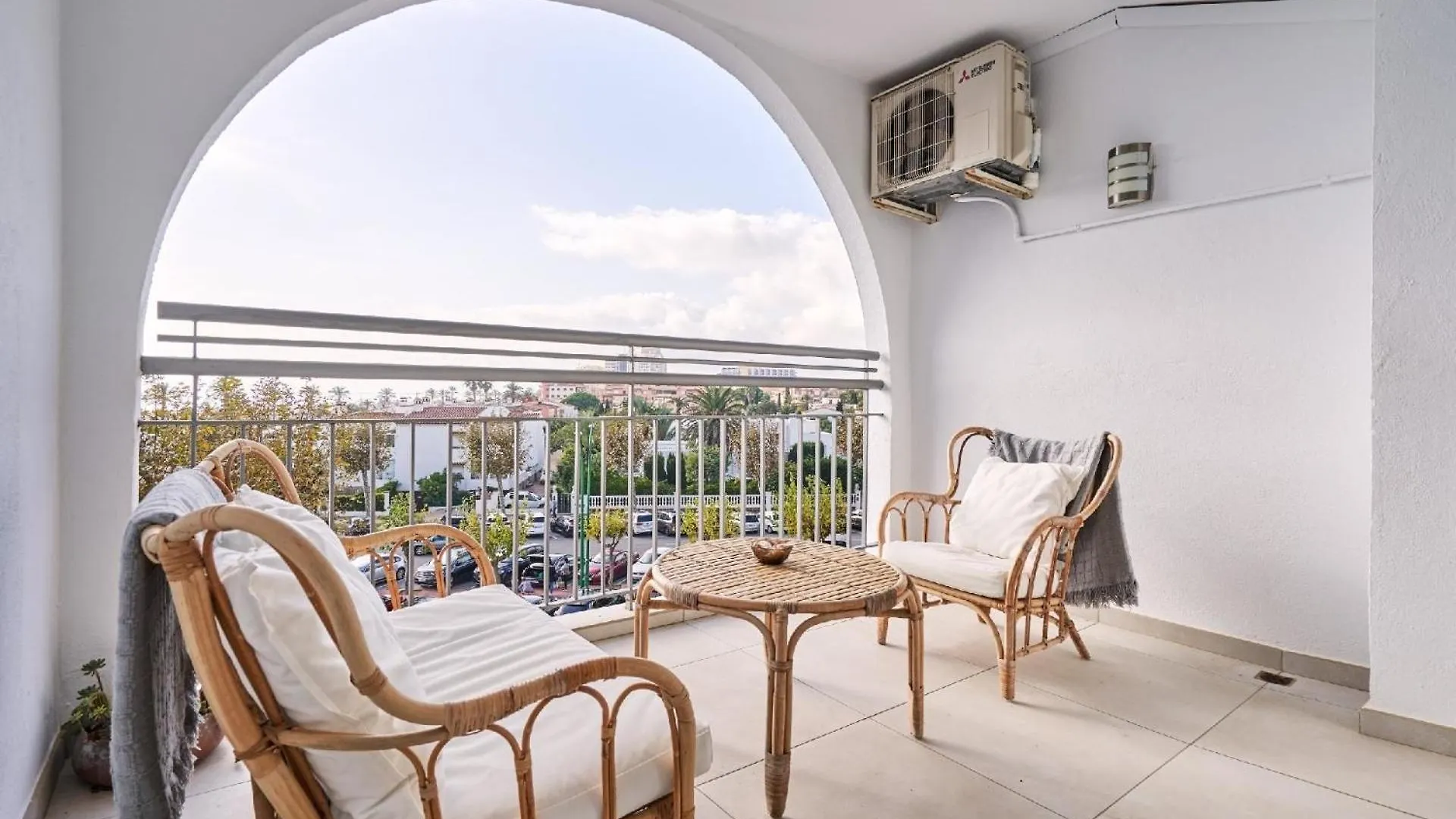 Apartment Ferienwohnung Fuer 4 Personen Ca 70 Qm In Empuriabrava, Costa Brava Golf De Roses Spain